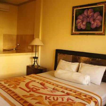 Graha Chania Legian Kuta Lombok Buitenkant foto